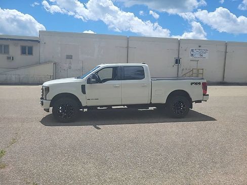 Used 2022 Ford F350 Lariat w/ Black Appearance Package AWD/4WD image 27