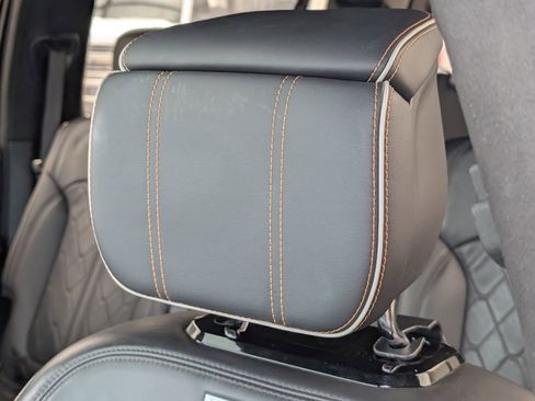 Used 2023 Jeep Grand Wagoneer L Series III image 13