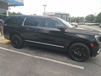 Used 2024 GMC Yukon XL Denali w/ Advanced Technology Package