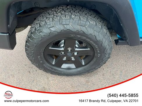 Used 2017 Jeep Wrangler Sport AWD/4WD image 22