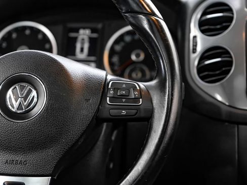 Used 2017 Volkswagen Tiguan Wolfsburg Edition AWD/4WD image 18