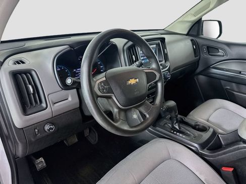 Used 2017 Chevrolet Colorado W/T w/ Custom Special Edition RWD image 10