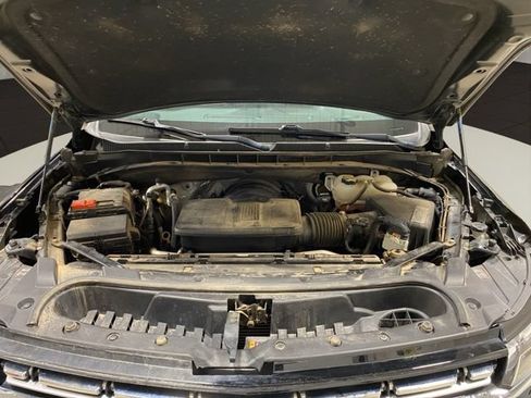 Used 2021 Chevrolet Suburban Premier AWD/4WD image 27