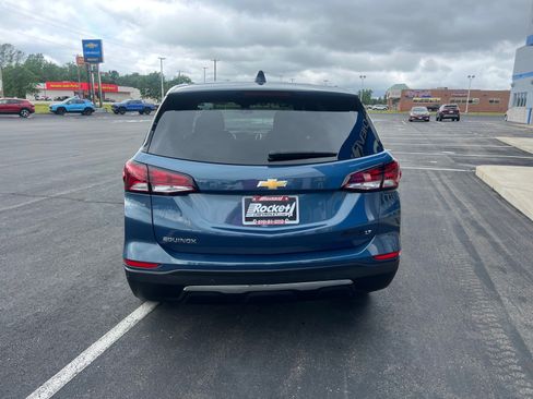Used 2024 Chevrolet Equinox LT FWD image 3