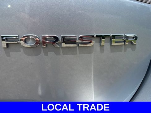 Used 2021 Subaru Forester Premium AWD/4WD image 15