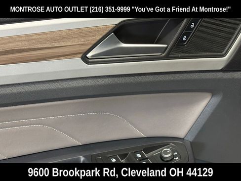 Used 2021 Volkswagen Atlas SEL AWD/4WD image 12