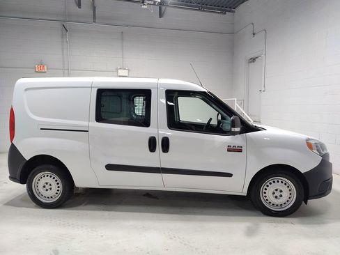 Used 2021 RAM ProMaster City Tradesman w/ Window Group 05 image 2