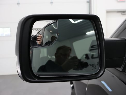 Used 2022 RAM 1500 Big Horn AWD/4WD image 35