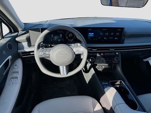 Used 2026 Hyundai Sonata SEL FWD image 15