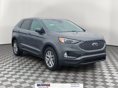 Used 2024 Ford Edge SEL w/ Convenience Package