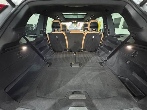 Used 2017 Volvo XC90 T6 Momentum w/ Vision Package AWD/4WD image 43