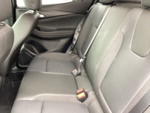 Used 2024 Buick Encore GX Preferred AWD/4WD image 13