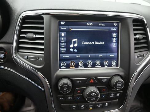 Used 2018 Jeep Grand Cherokee Limited w/ Luxury Group II image 34