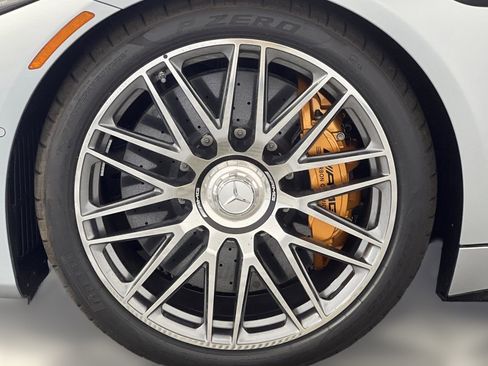 New 2024 Mercedes-Benz SL 63 AMG S e Performance 4MATIC image 11