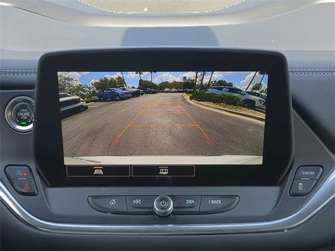 Used 2023 Chevrolet Blazer LT image 24