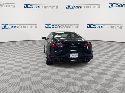 Used 2018 INFINITI Q60 3.0t Luxe w/ Sensory Package 3.0T Luxe AWD/4WD image 7