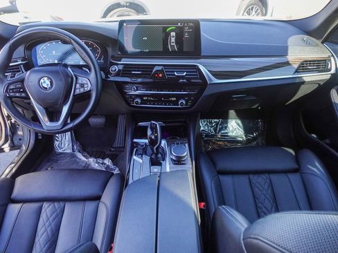 Used 2021 BMW 530i image 28