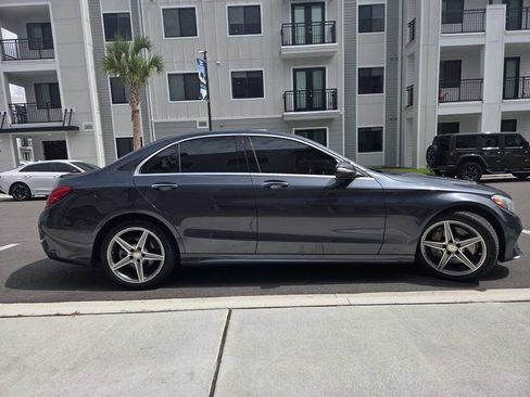 Used 2015 Mercedes-Benz C 300 Sedan image 5