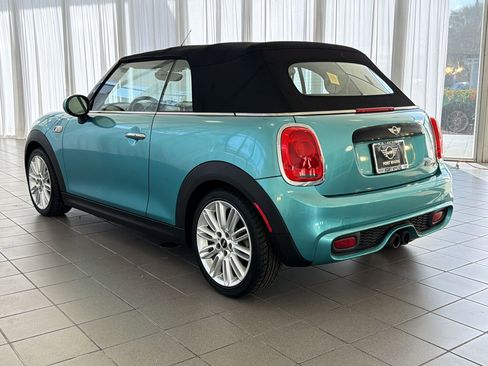 Used 2017 MINI Cooper S image 3