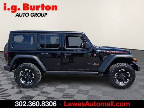 Used 2025 Jeep Wrangler Unlimited Rubicon image 7