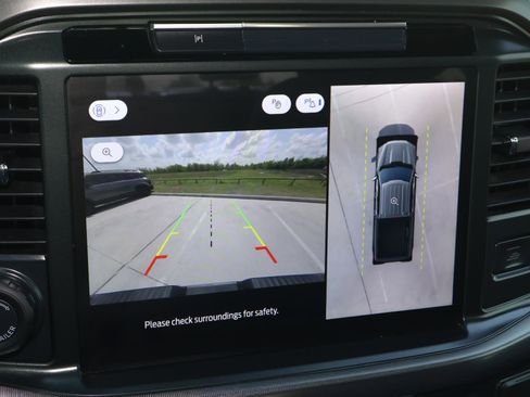 Used 2025 Ford F150 Lariat w/ Equipment Group 501A Mid image 35