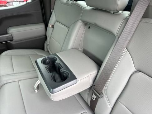 Used 2019 Chevrolet Silverado 1500 LTZ AWD/4WD image 20