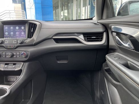 Used 2024 GMC Terrain AT4 w/ Infotainment Package II AWD/4WD image 34