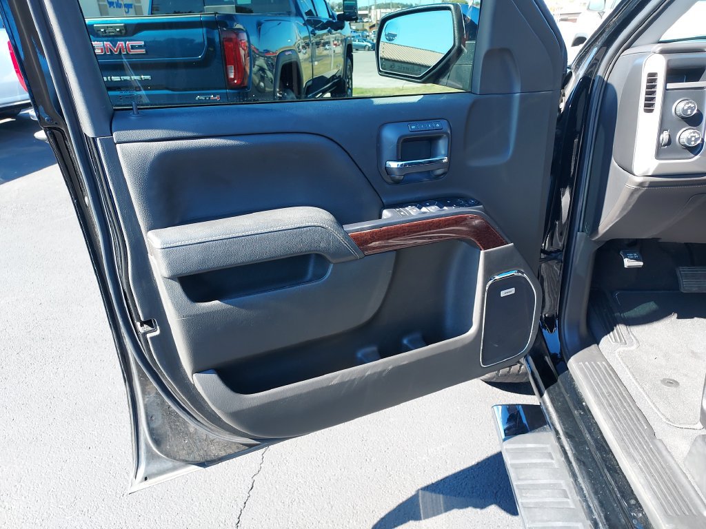 Used 2018 GMC Sierra 1500 SLT w/ SLT Premium Package AWD/4WD image 12