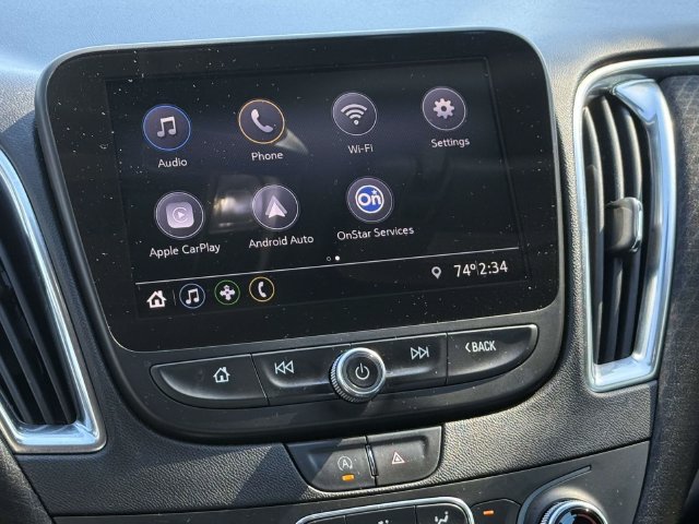 Used 2020 Chevrolet Malibu LT FWD image 11