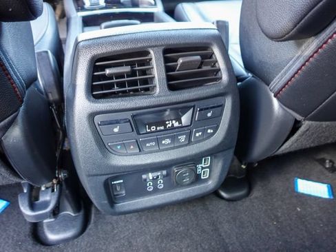 Used 2022 Honda Pilot Black Edition image 25