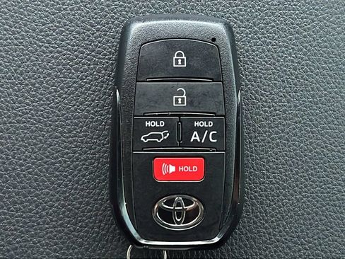 Used 2024 Toyota bZ4X AWD w/ Weather Package image 23