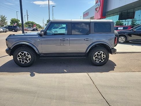 Used 2023 Ford Bronco Outer Banks AWD/4WD image 4