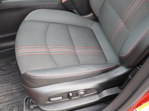 Certified 2023 Chevrolet Equinox RS image 59