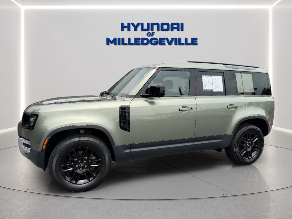 Used 2025 Land Rover Defender 110 S AWD/4WD image 3