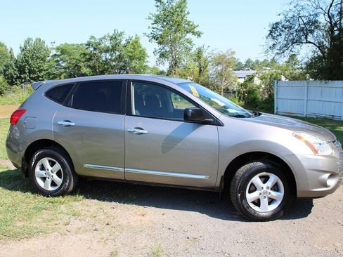 Used 2012 Nissan Rogue S w/ Special Edition Pkg FWD image 6