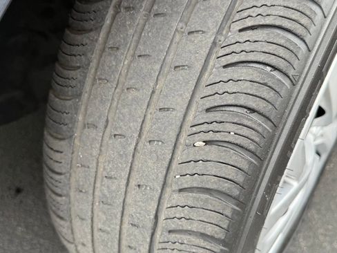 Certified 2019 Toyota Corolla LE w/ Carpet Mat Package (TMS) FWD image 15