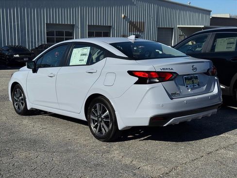 New 2025 Nissan Versa SV w/ Trunk Package image 5