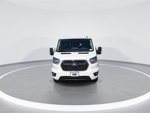 Used 2023 Ford Transit 350 XLT image 3