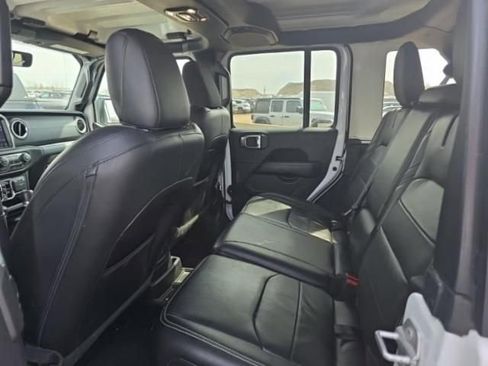 Used 2023 Jeep Wrangler Unlimited Sahara w/ Cold Weather Group image 5