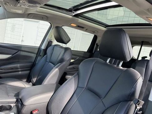 Used 2022 Subaru Ascent Limited image 18