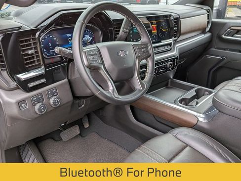 Used 2024 Chevrolet Silverado 3500 High Country w/ Technology Package image 18