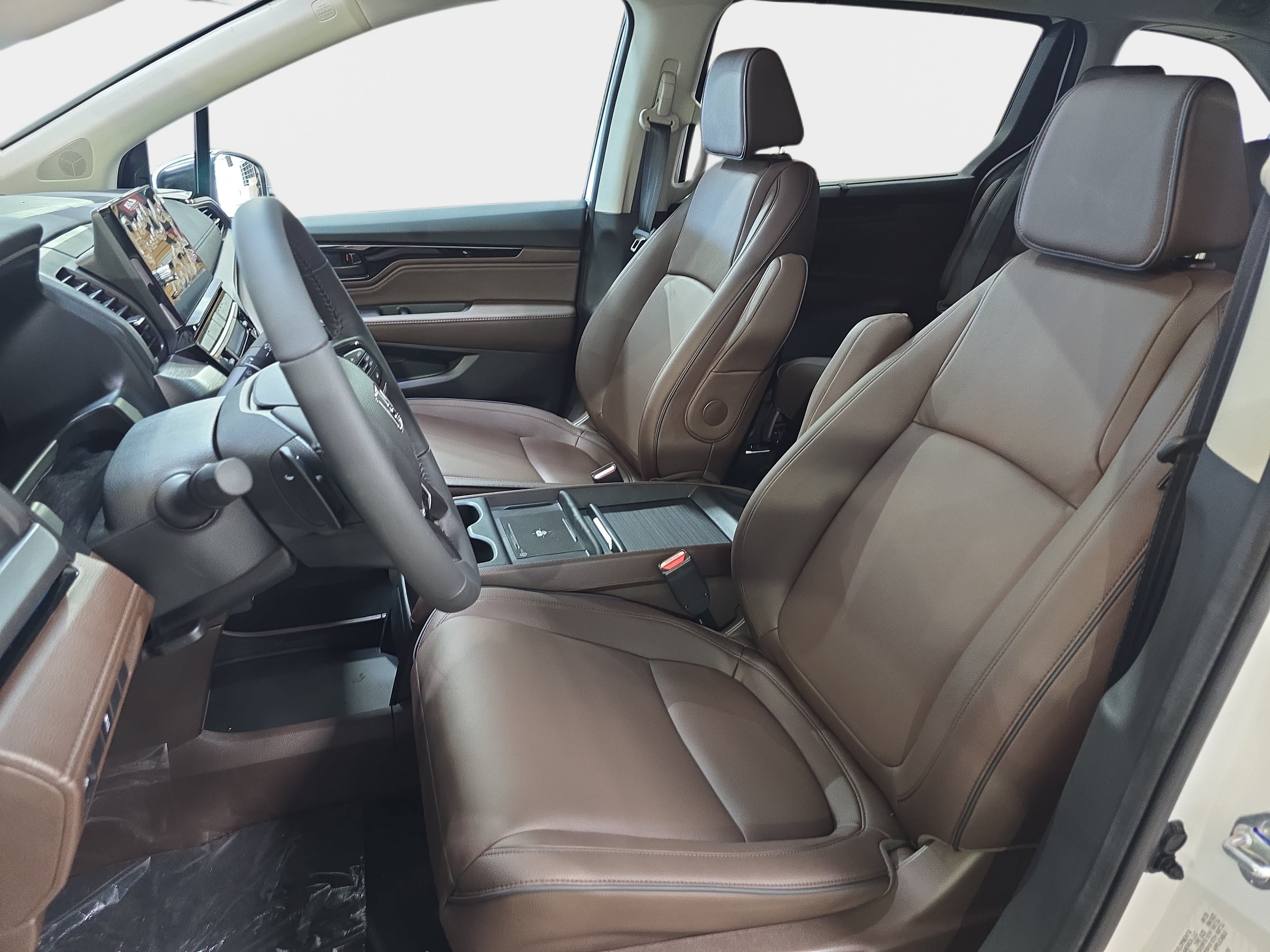 New 2026 Honda Odyssey Touring image 12