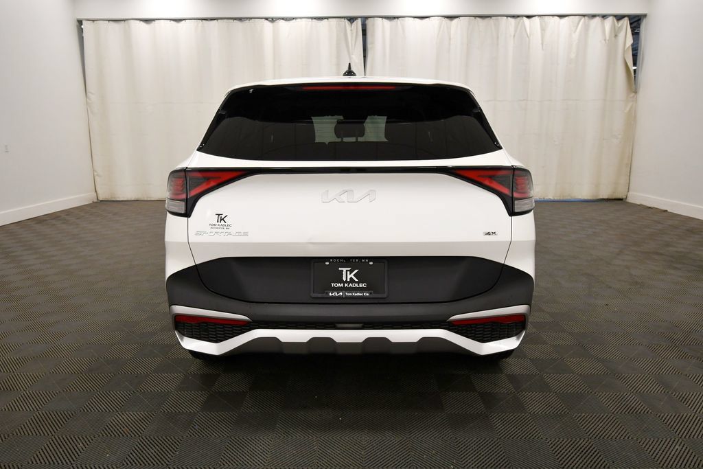 Certified 2023 Kia Sportage LX AWD/4WD image 6