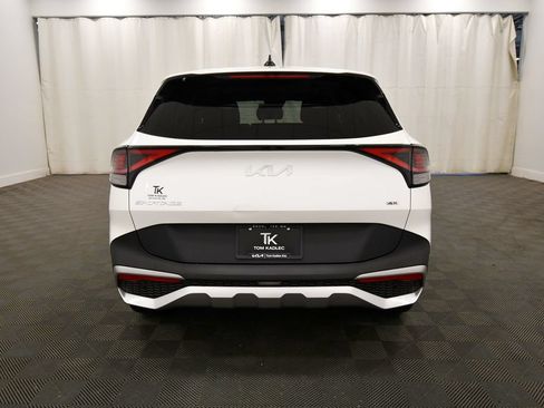 Certified 2023 Kia Sportage LX AWD/4WD image 6