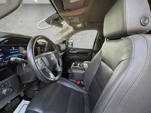 Used 2024 Chevrolet Silverado 2500 LTZ AWD/4WD image 24