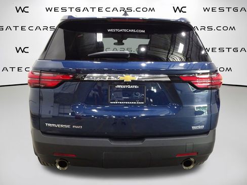 Used 2023 Chevrolet Traverse LS image 7