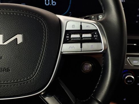 Used 2025 Kia Telluride S AWD/4WD image 21