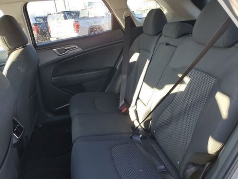 Used 2023 Kia Sportage LX image 25