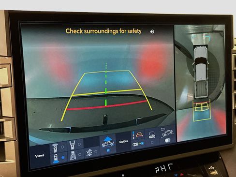 Used 2024 Toyota Tundra Limited w/ TRD Off-Road Package image 23