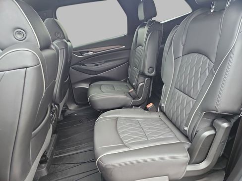 Certified 2023 Buick Enclave Avenir w/ Avenir Technology Package image 19